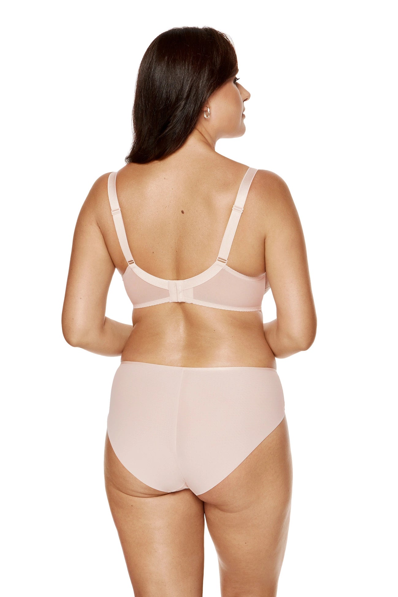 Femme pitsilised püksikud liivakarva (Soodusrühm B) | Gorteks | MySalvio